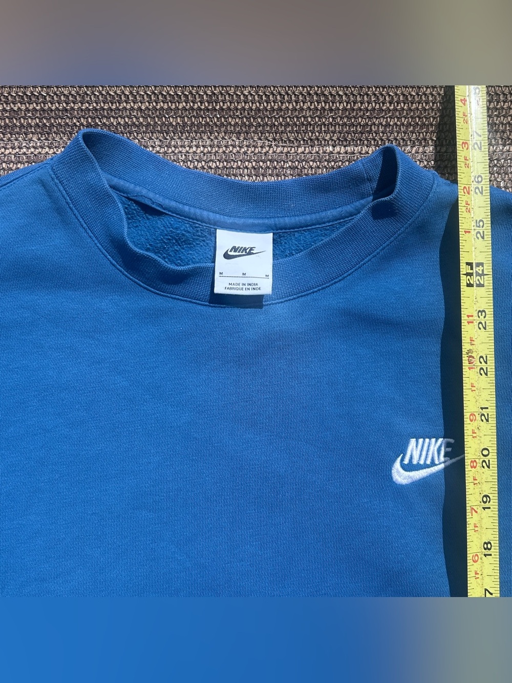 Nike Royal Blue Embroidered Mini Swoosh Crewneck Sweatshirt Size Medium Holes